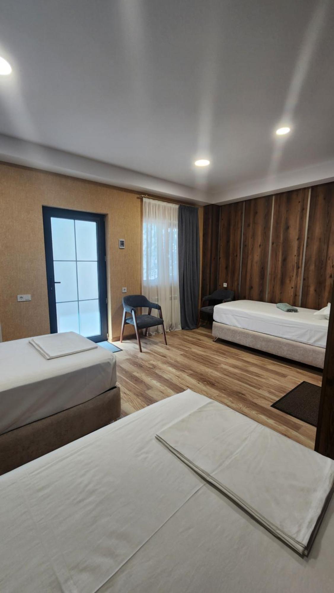 Hotel Khorgo Gori Zewnętrze zdjęcie