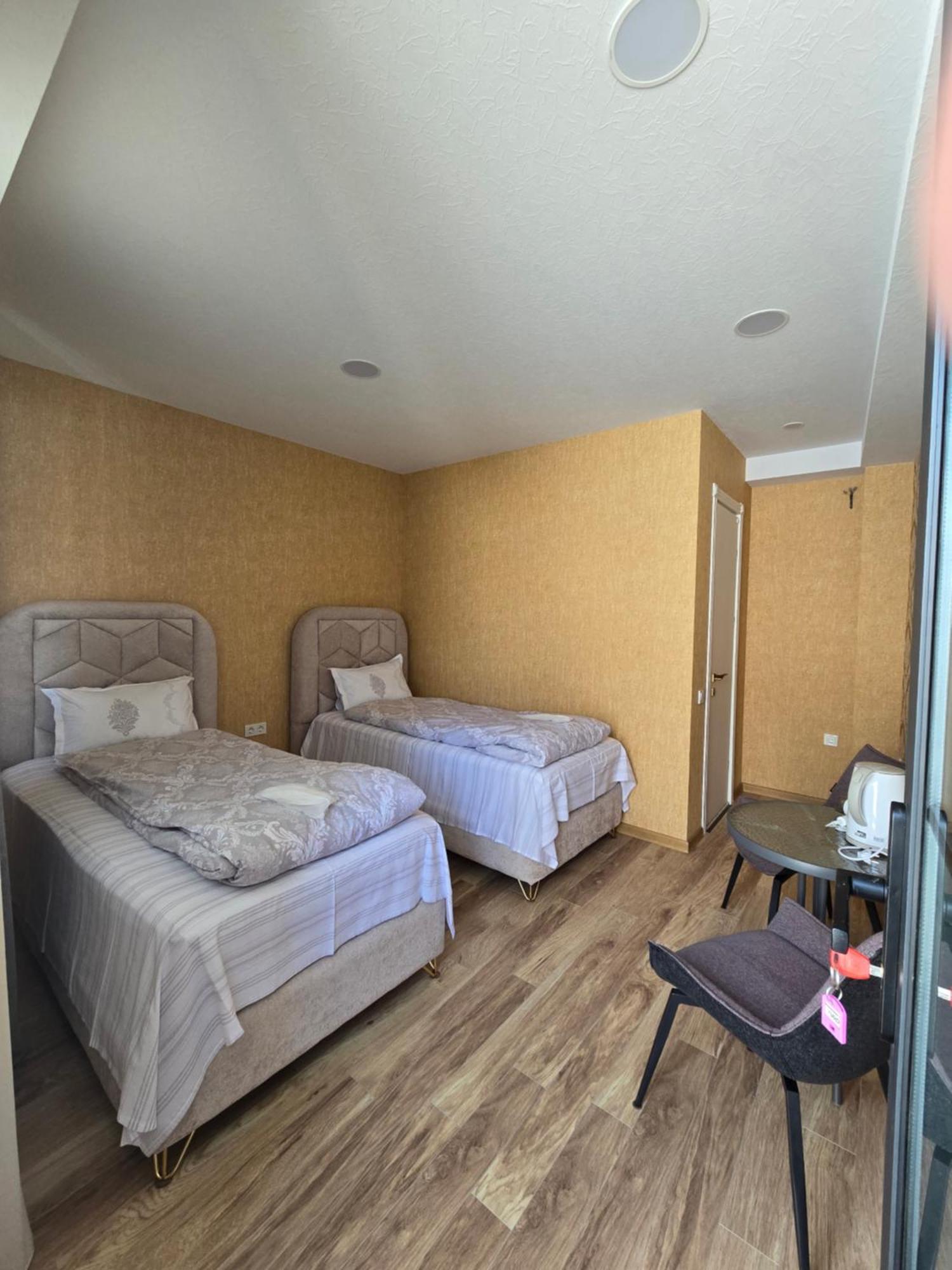 Hotel Khorgo Gori Zewnętrze zdjęcie